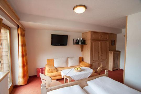 Appartement Pension Strolz Bichlbach Exterior photo
